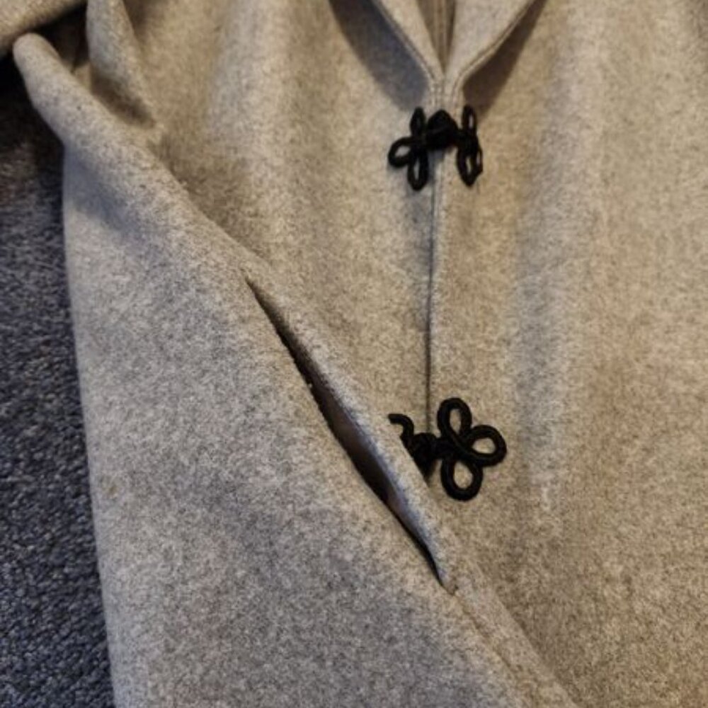 Gray Winter Coat - image 4